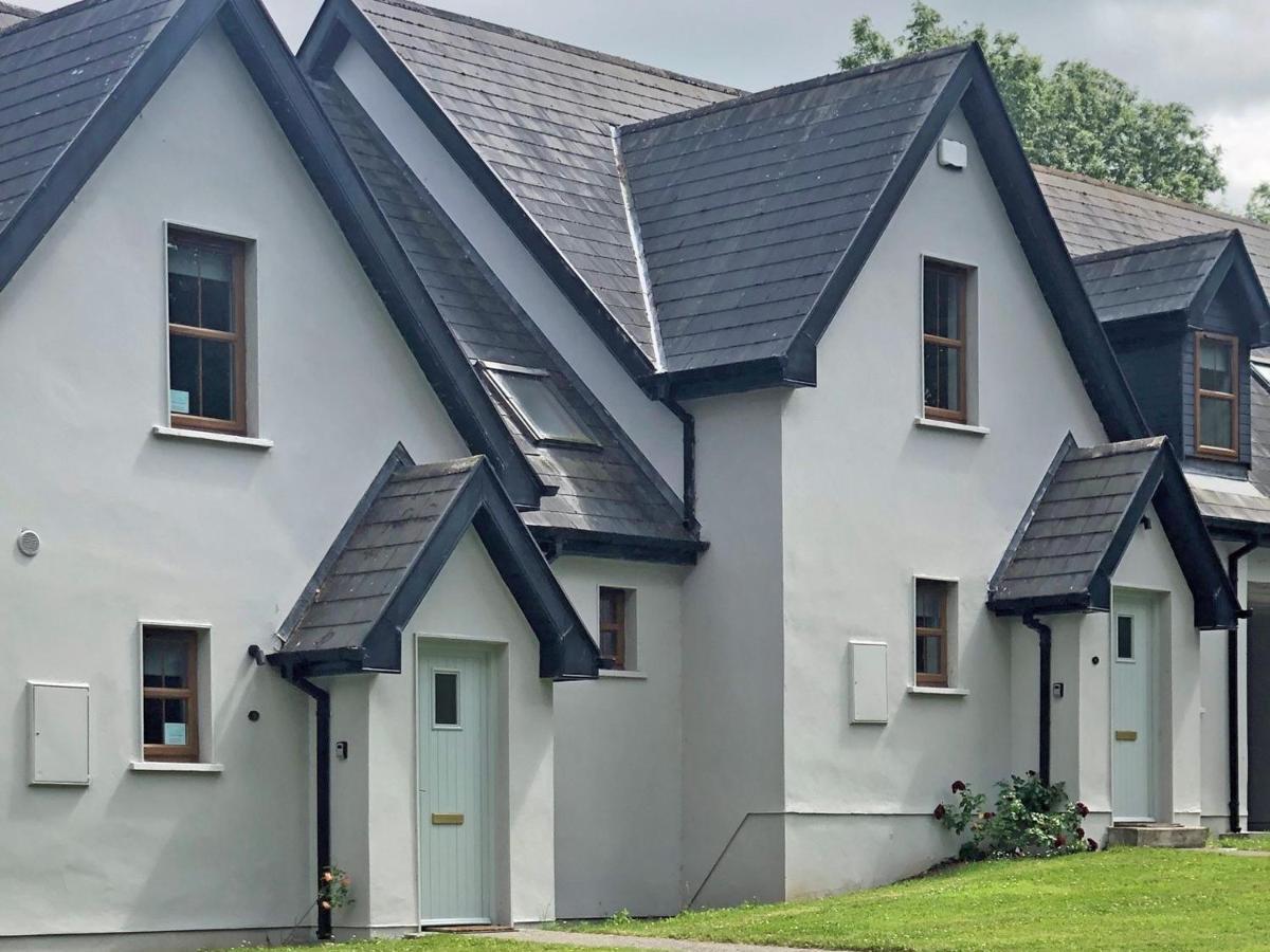 Old Court Holiday Homes Terryglass - Sleeps 6 By Trident Holiday Homes Exterior foto