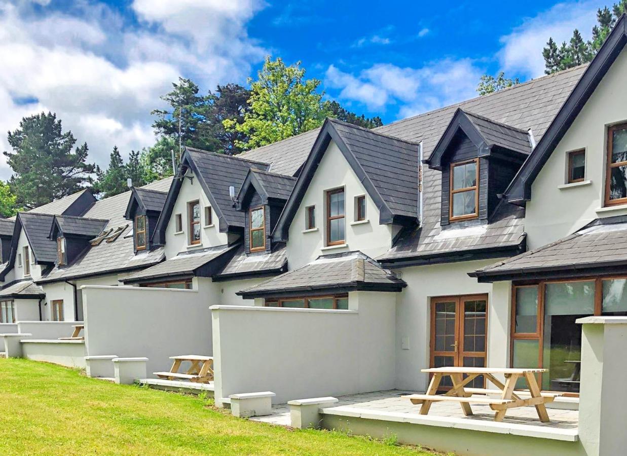 Old Court Holiday Homes Terryglass - Sleeps 6 By Trident Holiday Homes Exterior foto